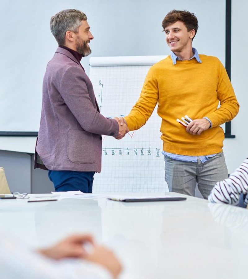 end-of-marketing-meeting-in-office-9Q8LX52-1024x683